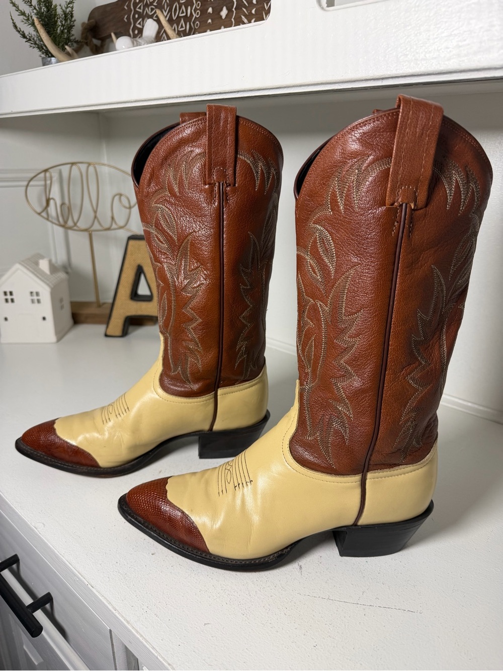 Vintage Tony Lama Womens 7B Two Tone Leather Cowboy Boots Brown Cream Western